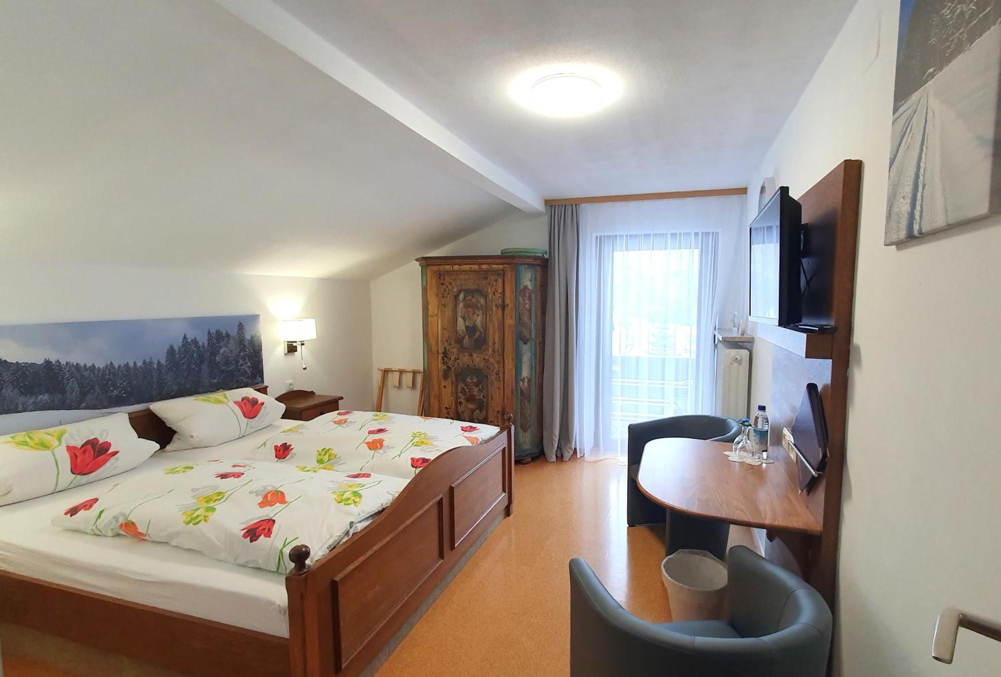 Hotel Garni Haus Alpine - Chiemgau Karte Inkl Ruhpolding Eksteriør billede