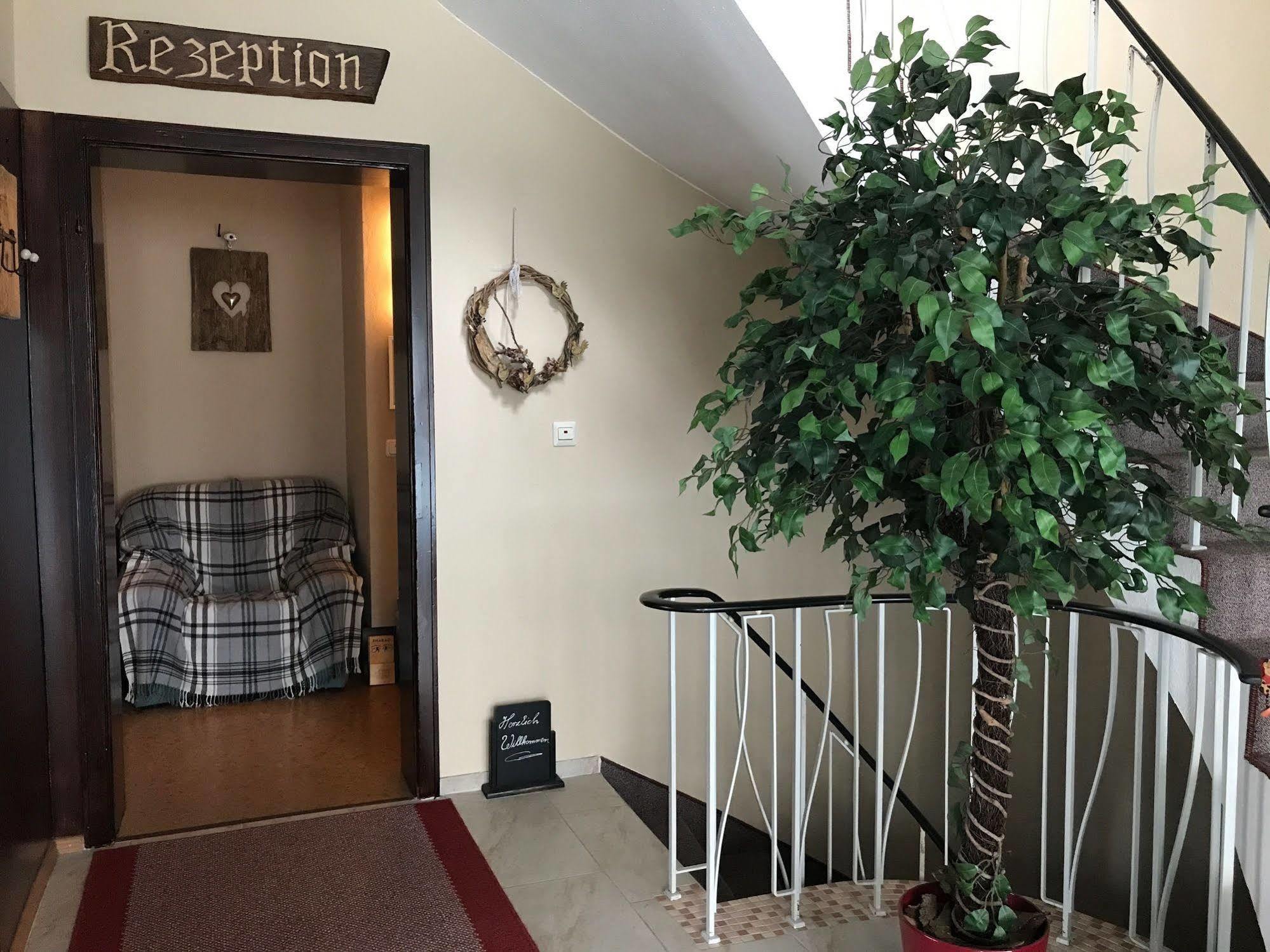 Hotel Garni Haus Alpine - Chiemgau Karte Inkl Ruhpolding Eksteriør billede